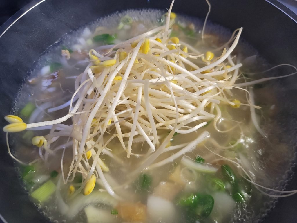 황태콩나물국 레시피 콩나물국 만드는방법 시원칼칼한해장국_8