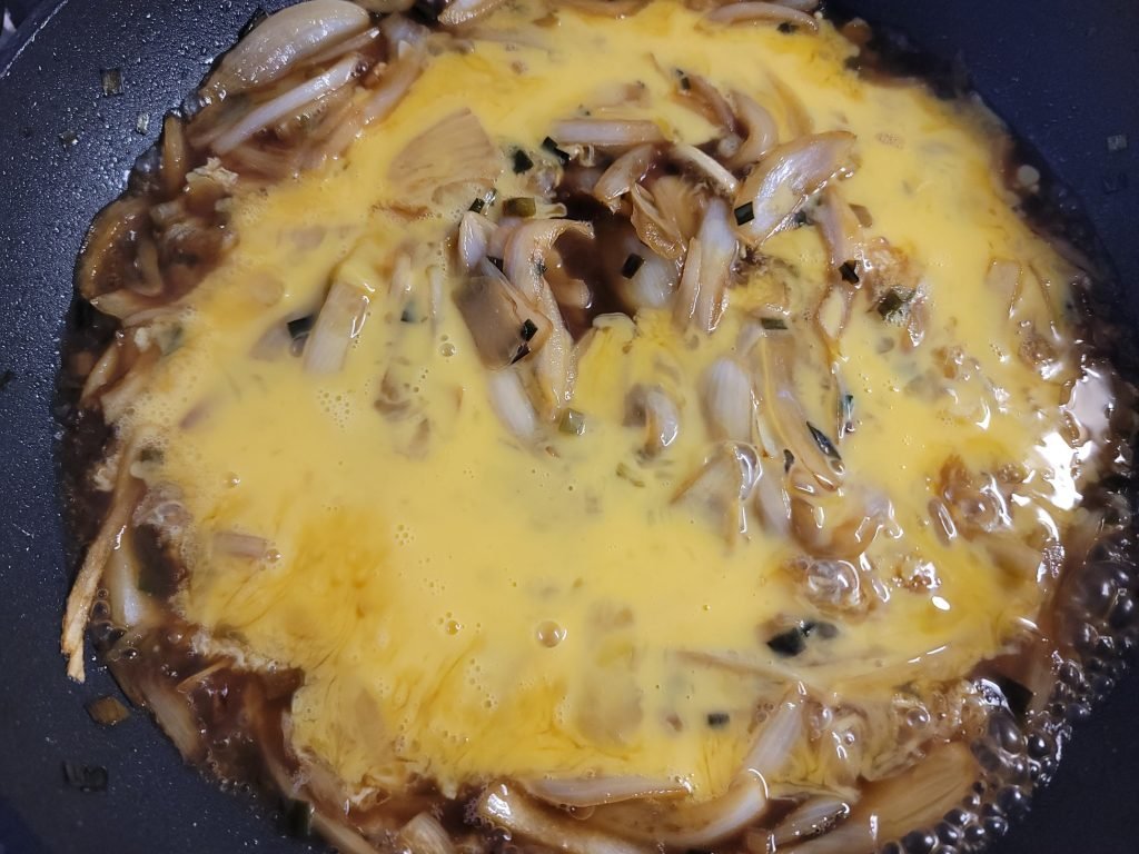 양파계란덮밥 한그릇요리 간단요리 만드는 방법_4