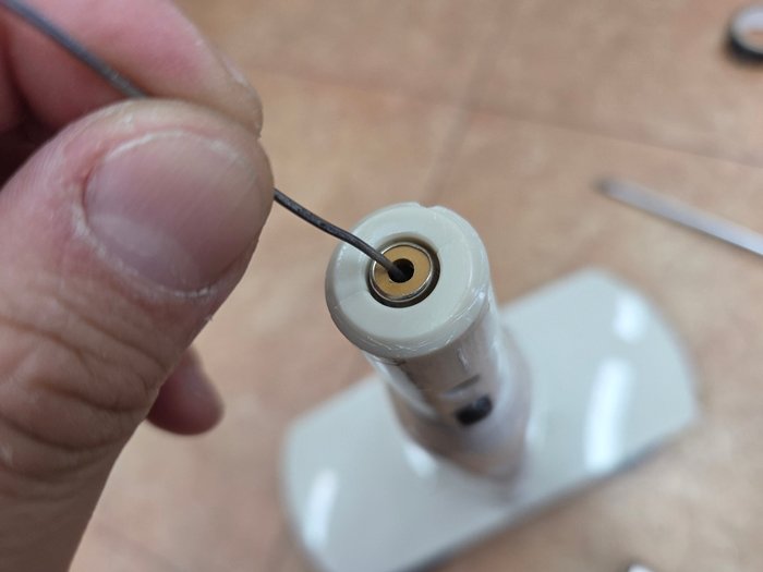 무선청소기 물걸레청소기 전원 잘 안켜짐 스틱 헐거움 해결방법_3